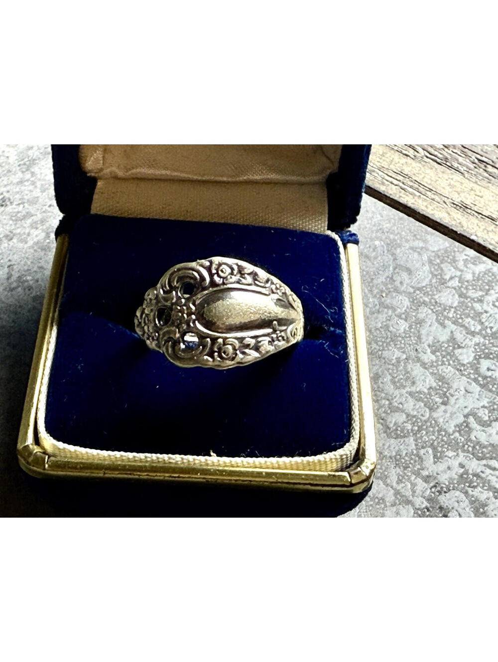 Vintage Rogers Oneida Ltd‎ Floral Silver Toned Adjustable Spoon Ring Size 6-1/2"